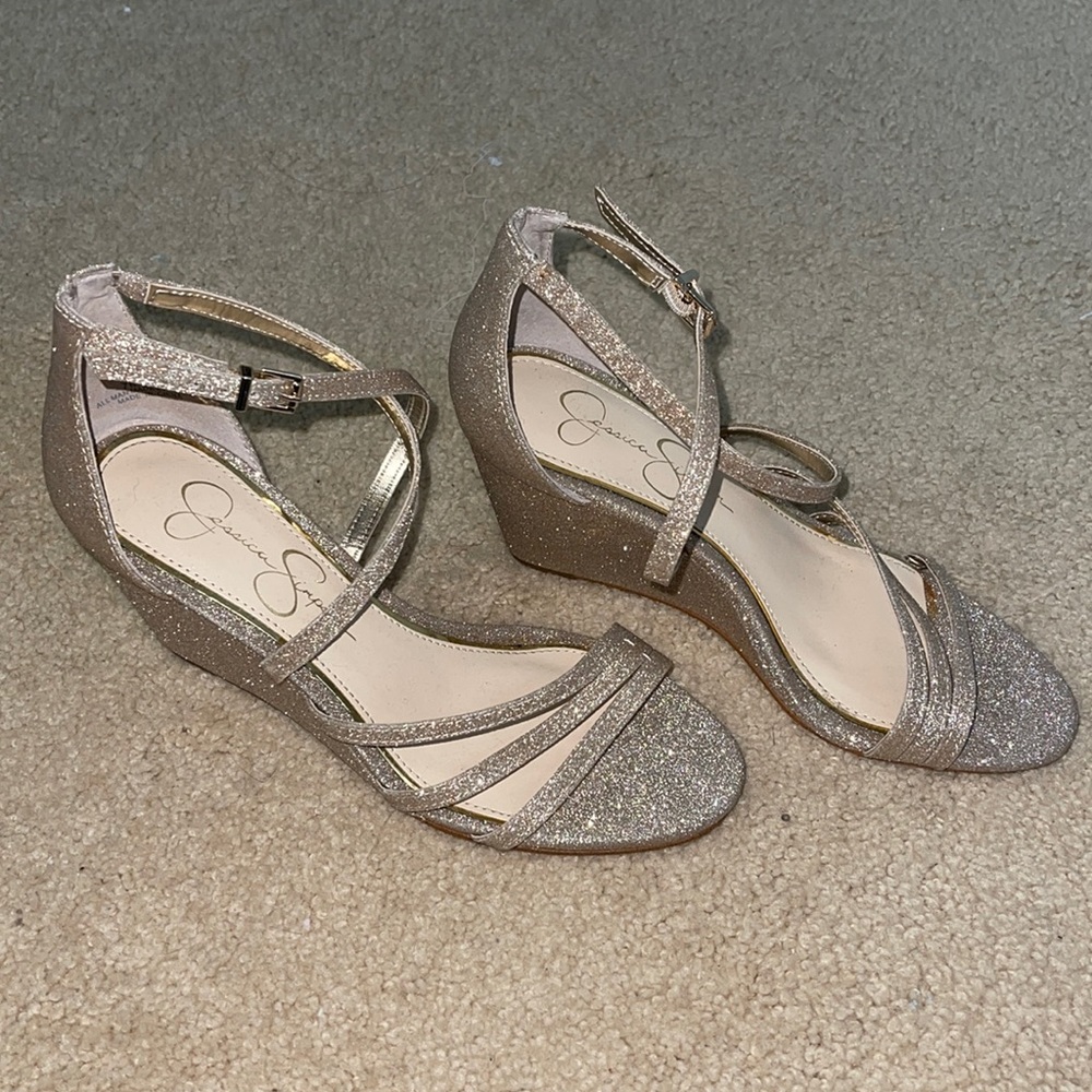 Jessica Simpson gold/sparkly wedges